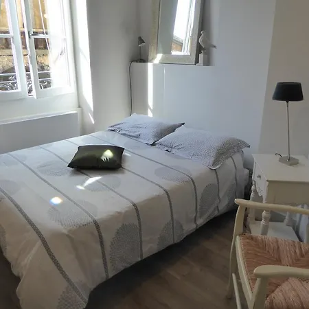La Grange De Fourviere Bed and Breakfast